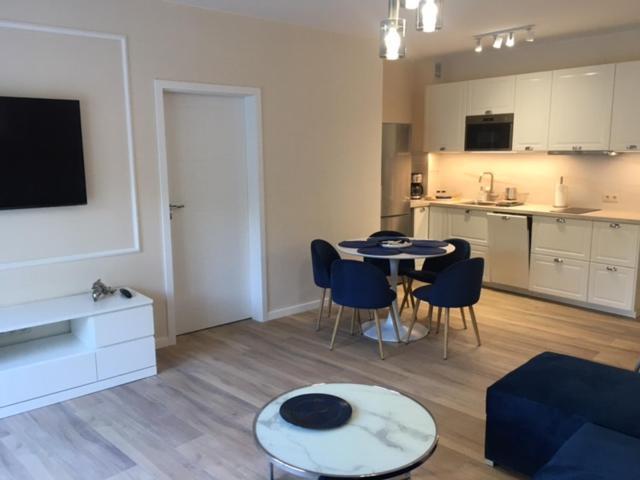 Apartament Silence Baltic Royal Gold 2 Pobierowo Buitenkant foto